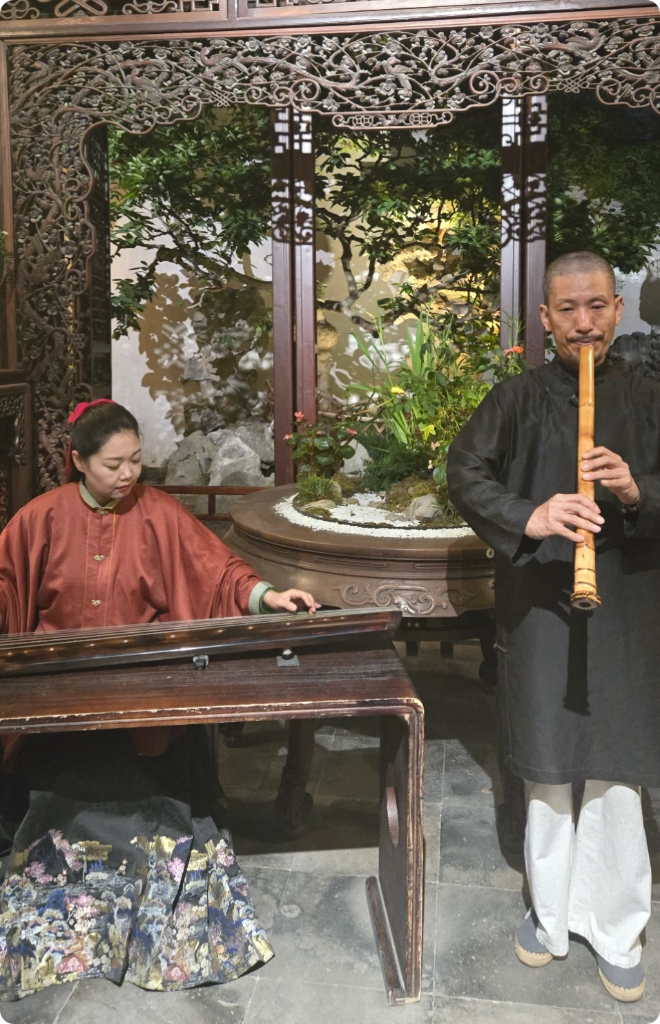 梯云室表演.webp